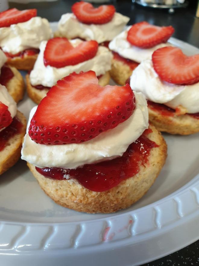 Scones with strawberries and cream